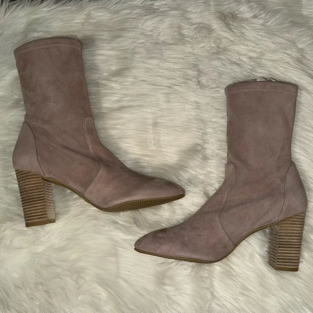 Stuart Weitzman Yuliana 60- size 11- new without box